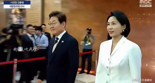 照两家人一起拍摄过节目私下关系很好J9国际网站秋瓷炫晒出和李在明的合(图3)