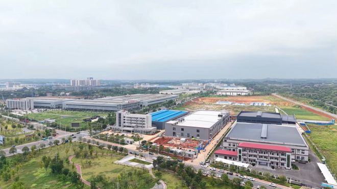 成超亿元A轮融资加速钙钛矿消费级产业化落