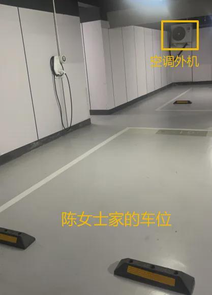 年多温州女子投诉“保利”办事太拖拉！九游会登录j9入口爱车被“熏烤”一(图5)